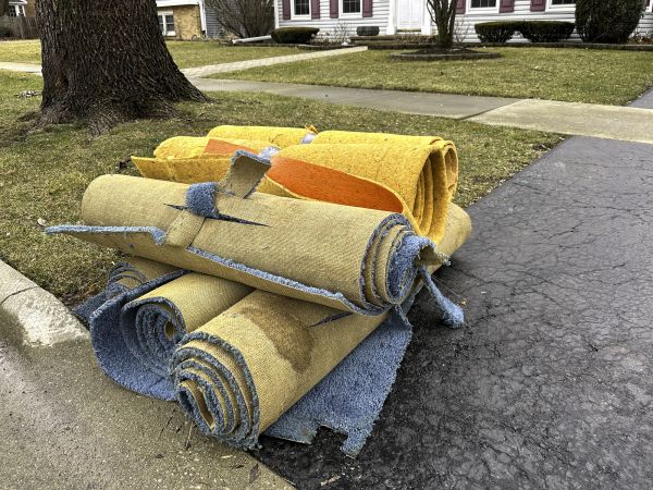 Carpet Haul Away Service in Great Falls