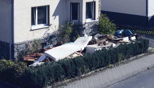 Yard Junk Removal in Great Falls